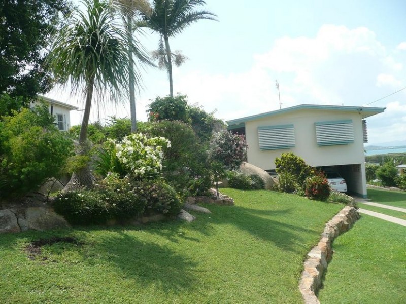 87 Williams Street, Bowen QLD 4805