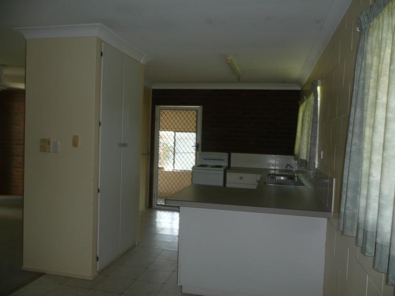 94A Kennedy Street, Bowen QLD 4805