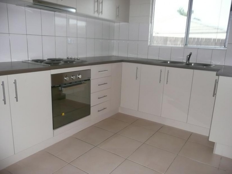 2/51 Leichhardt Street, Bowen QLD 4805