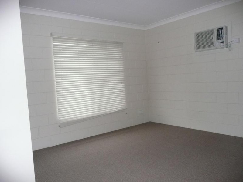 2/51 Leichhardt Street, Bowen QLD 4805