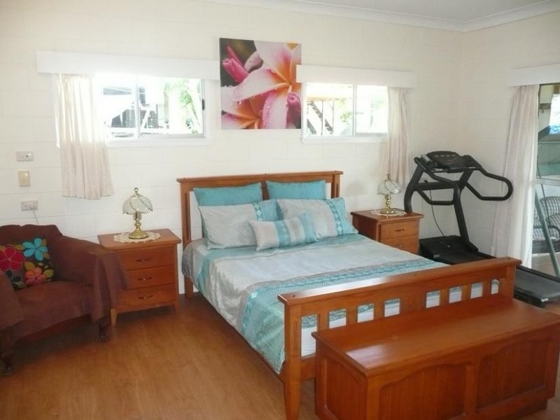 96 Kennedy Street, Bowen QLD 4805