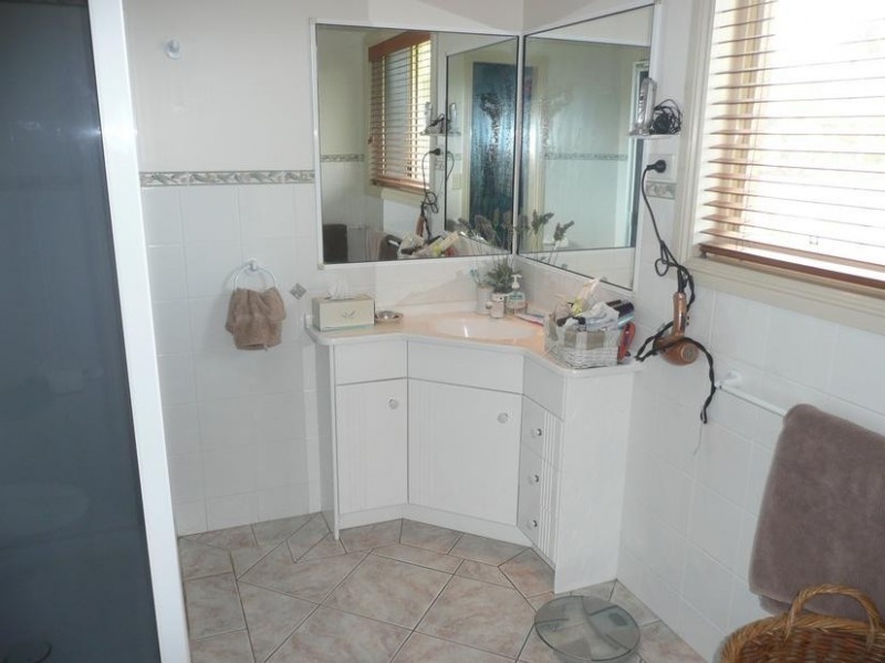 27 Africandar Road, Bowen QLD 4805