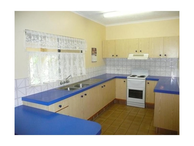 2/16 Avicennia, Bowen QLD 4805
