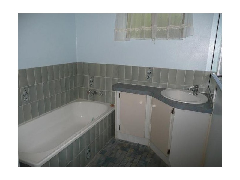 2/16 Avicennia, Bowen QLD 4805