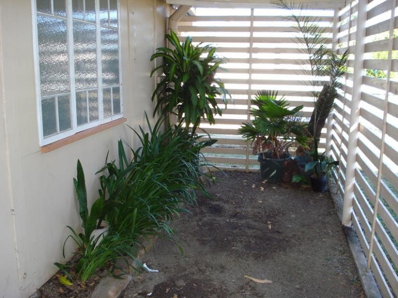 19 Tracey Street, Bowen QLD 4805