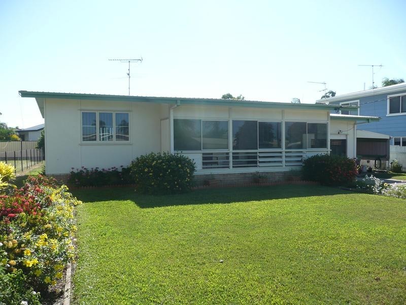 11 Marshall Street, Bowen QLD 4805