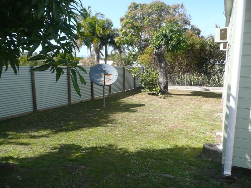 2/10 Mitchell Street, Bowen QLD 4805