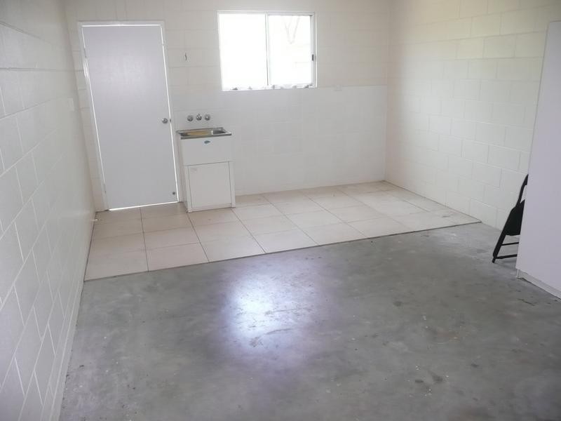 17 Pitcain Avenue, Bowen QLD 4805