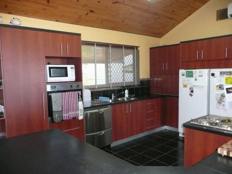 28 Rose Bay Road, Bowen QLD 4805