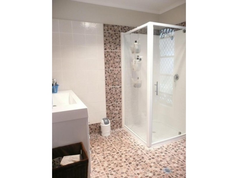 28 Rose Bay Road, Bowen QLD 4805