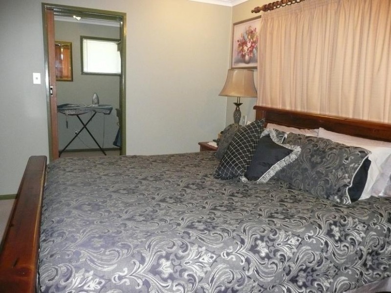 28 Rose Bay Road, Bowen QLD 4805