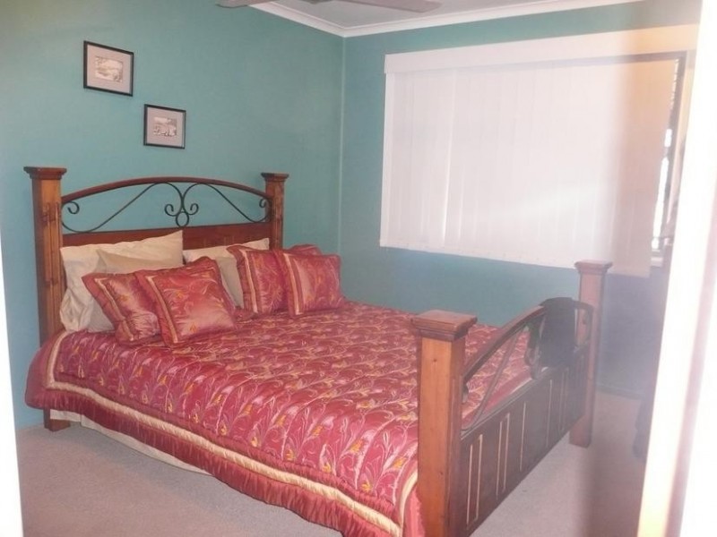 28 Rose Bay Road, Bowen QLD 4805