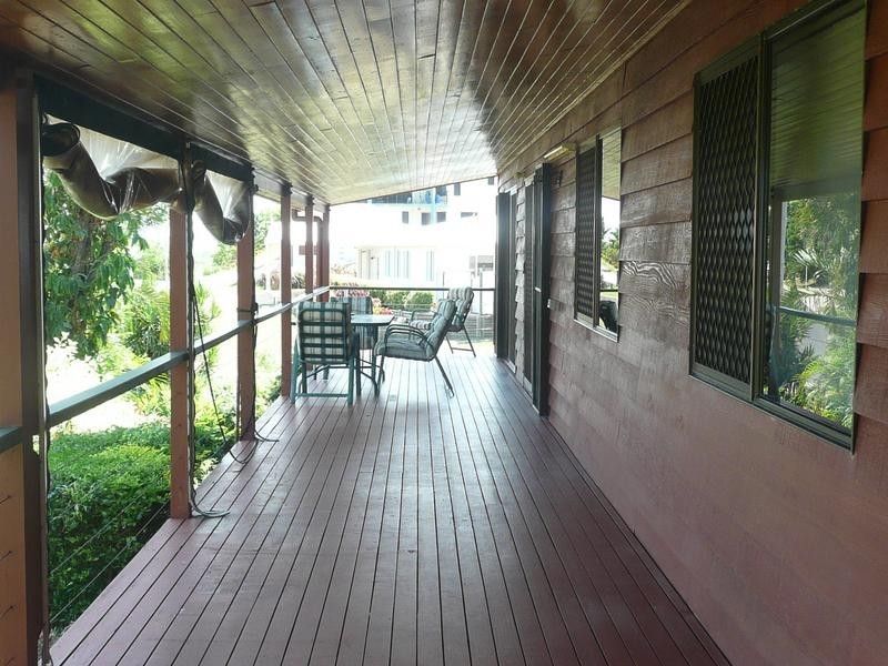 28 Rose Bay Road, Bowen QLD 4805