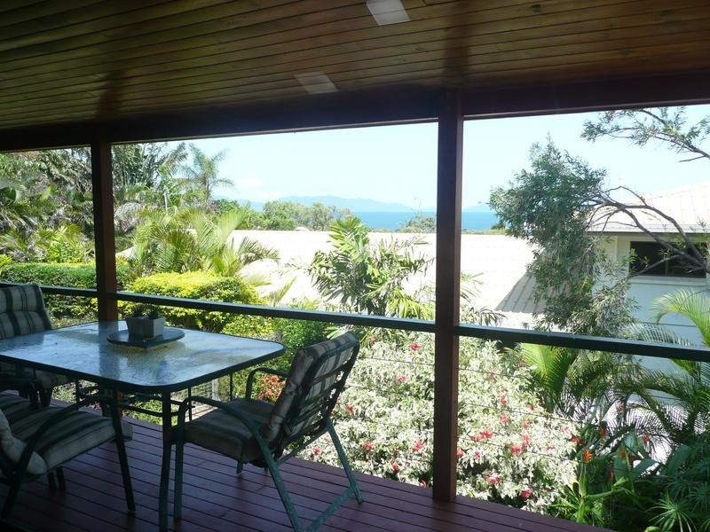 28 Rose Bay Road, Bowen QLD 4805