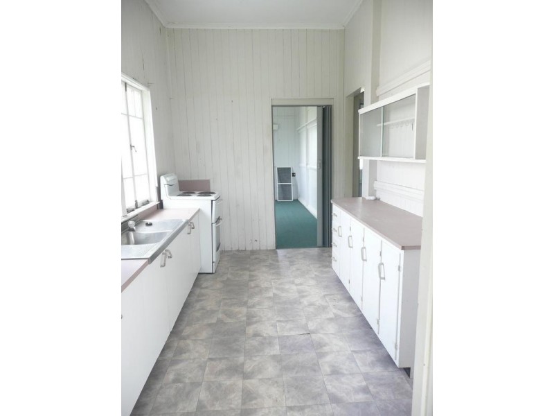 47 The Esplanade, Bowen QLD 4805