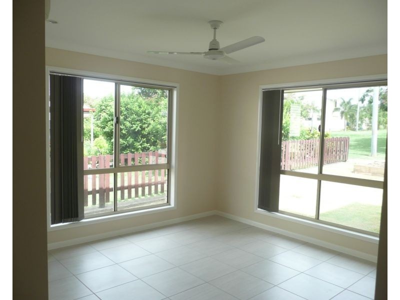 34 Reynolds Street, Bowen QLD 4805