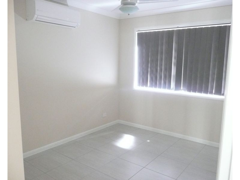 34 Reynolds Street, Bowen QLD 4805