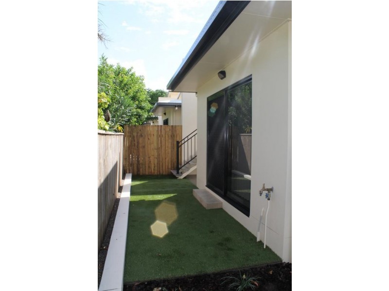 1,2,/56 Murroona Road, Bowen QLD 4805