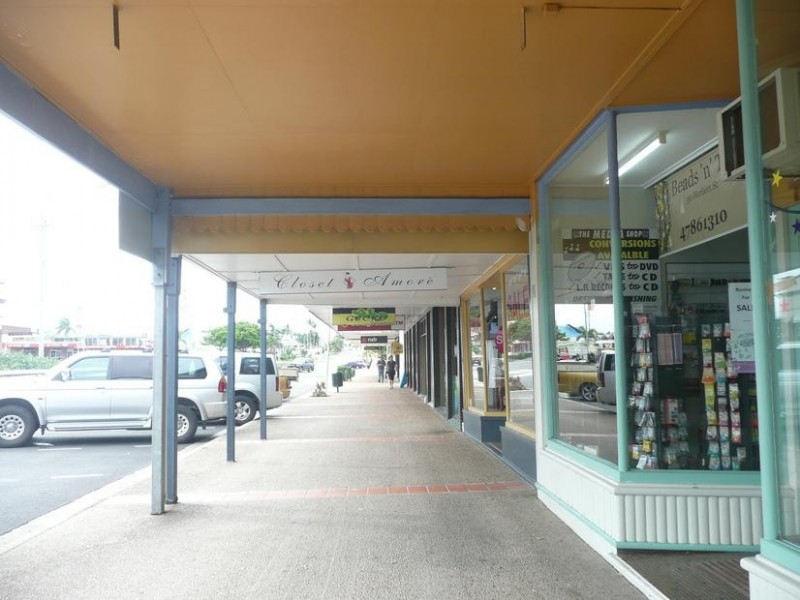 32 Herbert Street, Bowen QLD 4805