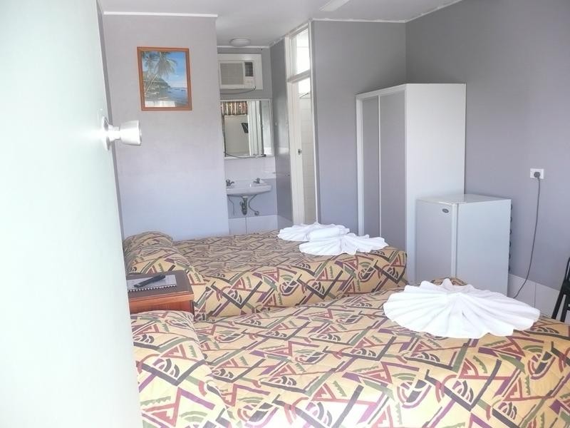 59 Herbert Street, Bowen QLD 4805