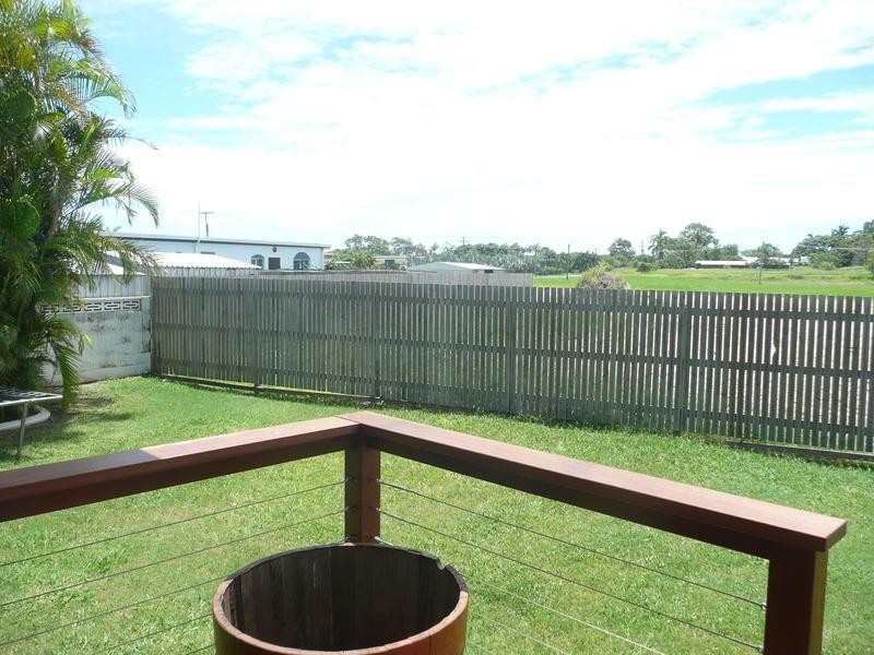 21 Hillview Place, Bowen QLD 4805