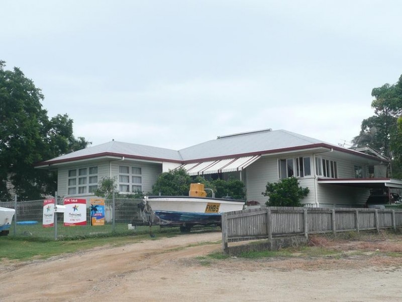 34 Sinclair Street, Bowen QLD 4805