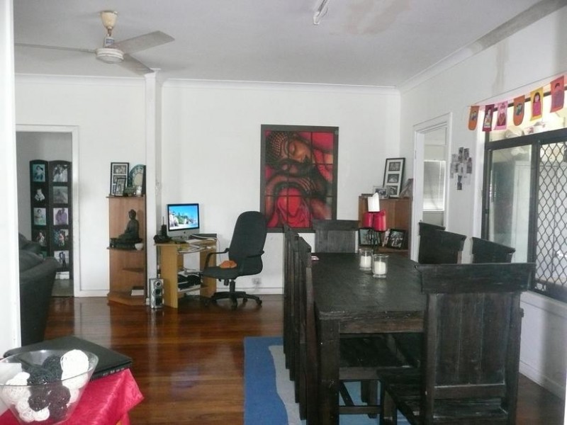 34 Sinclair Street, Bowen QLD 4805