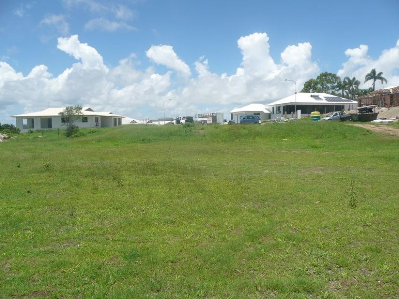 20 Silk Road, Bowen QLD 4805