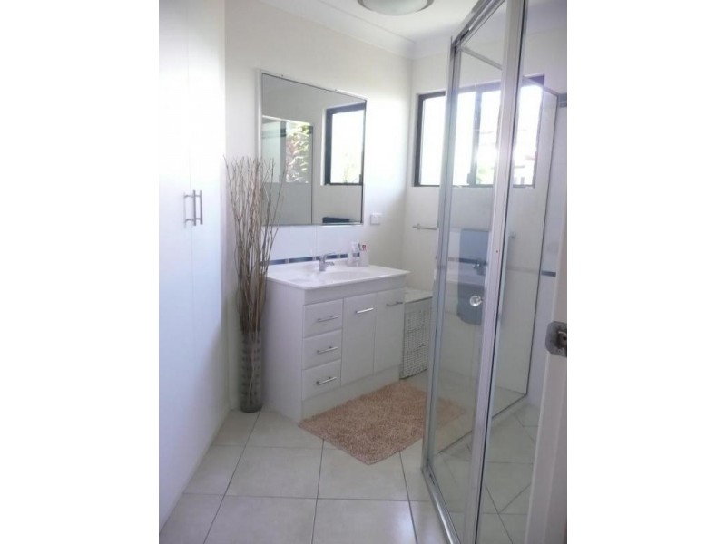19 Hillview Place, Bowen QLD 4805