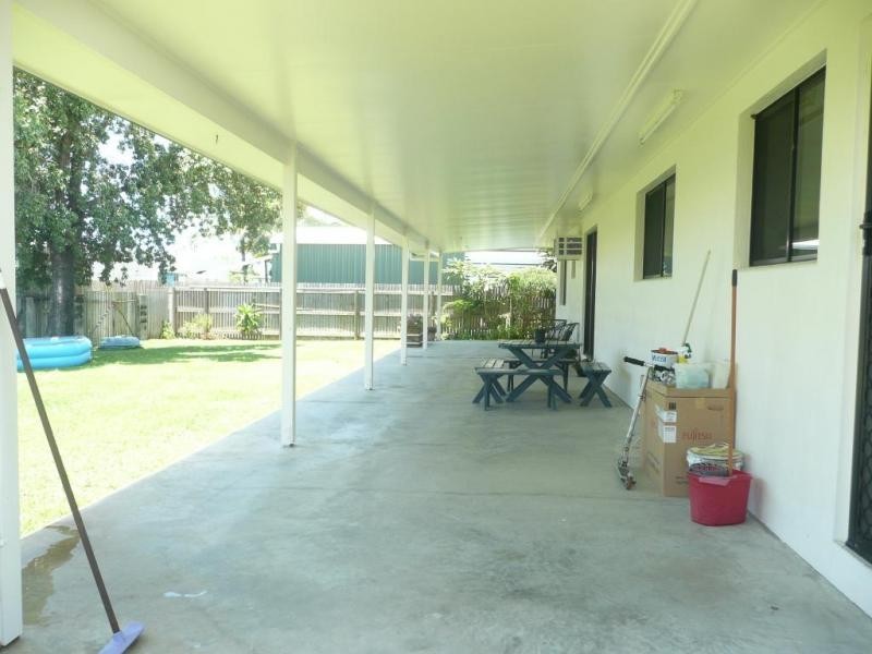 19 Hillview Place, Bowen QLD 4805