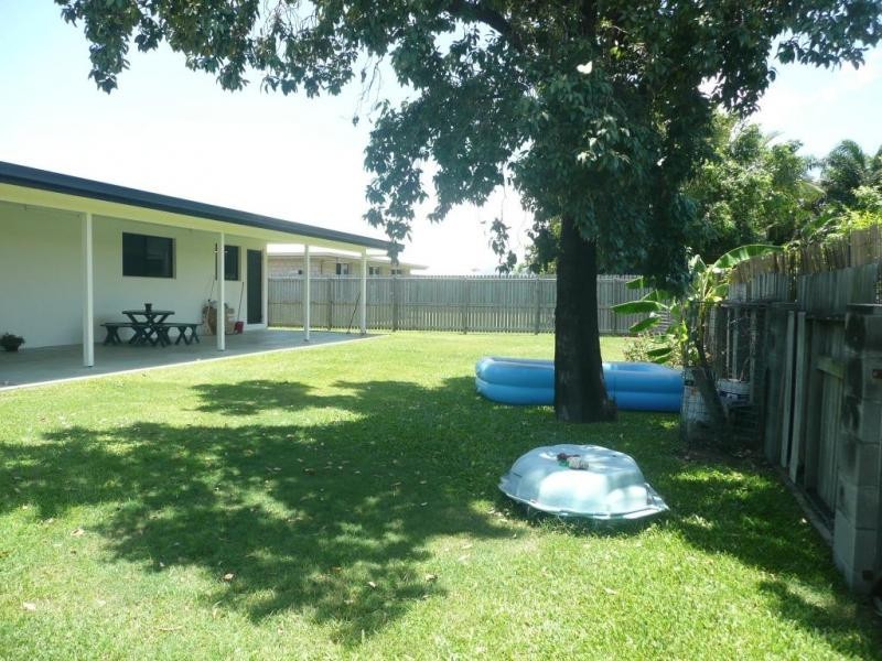 19 Hillview Place, Bowen QLD 4805