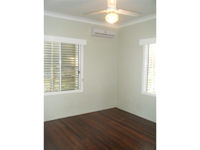 137 Herbert Street, Bowen QLD 4805