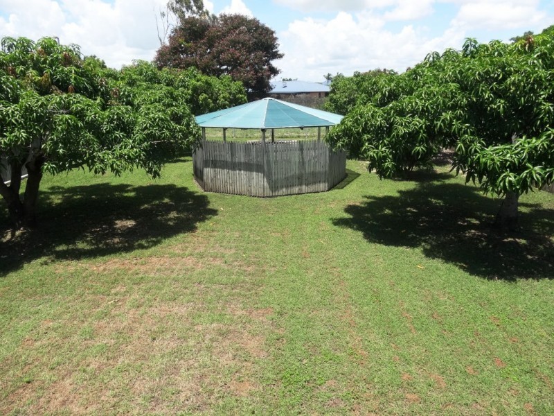 71 Tracey Street, Bowen QLD 4805