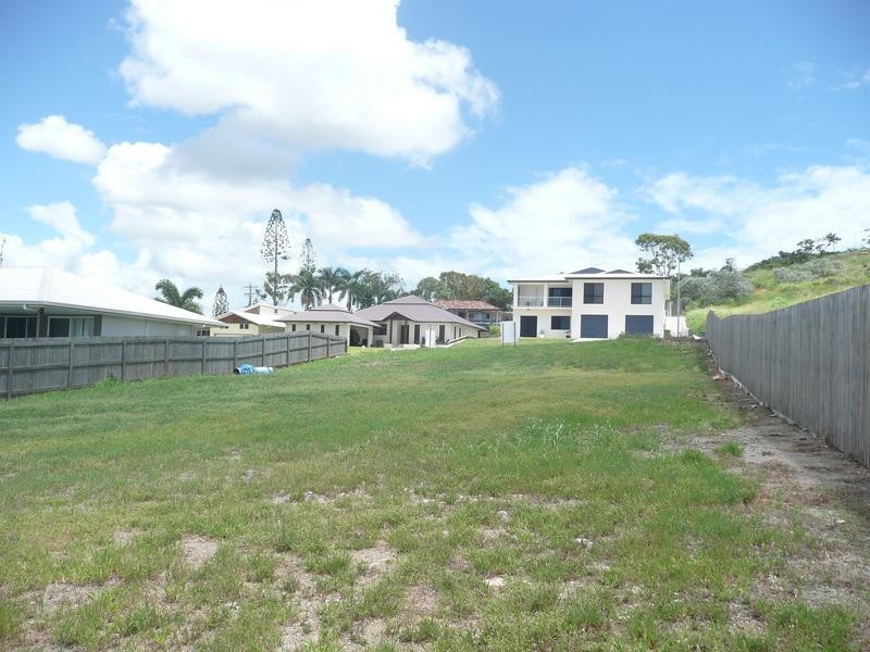 17 Yardley Court, Bowen QLD 4805