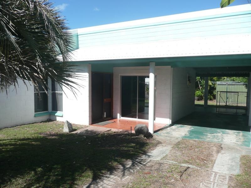 24 Casuarina Street, Bowen QLD 4805