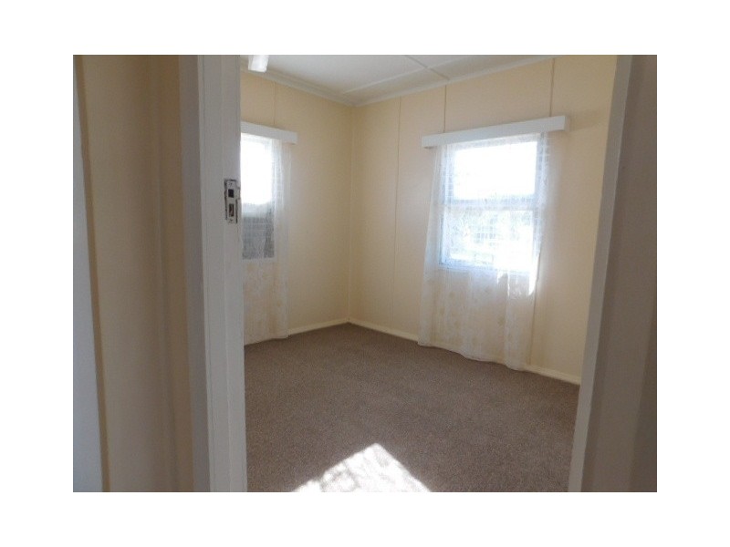 127 Herbert Street, Bowen QLD 4805