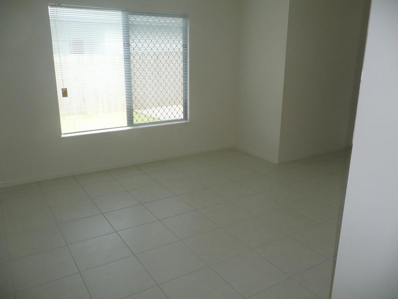 34 Scenic Drive, Bowen QLD 4805