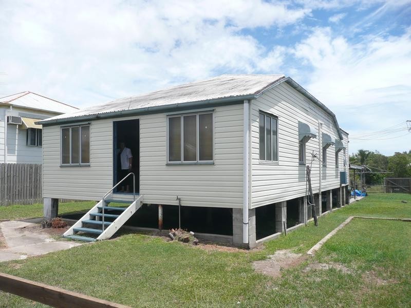 64 Livingstone Street, Bowen QLD 4805