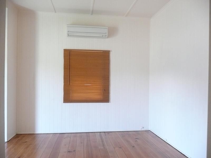 64 Livingstone Street, Bowen QLD 4805