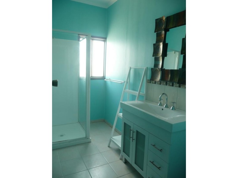 64 Livingstone Street, Bowen QLD 4805