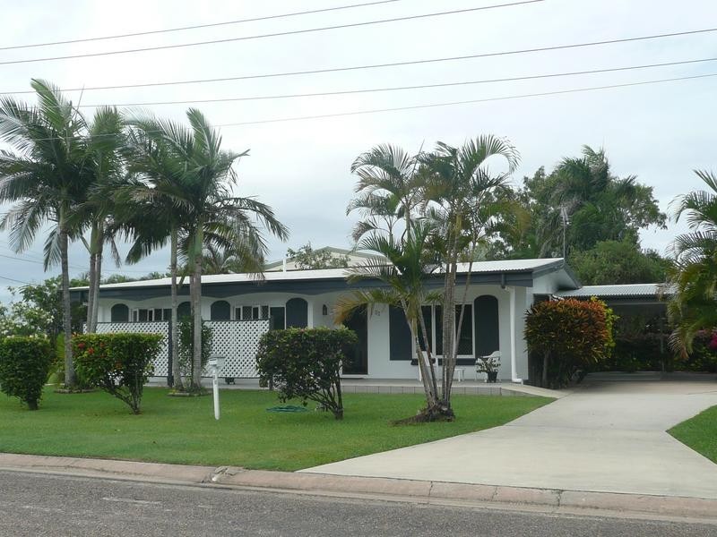 22 Verna Street, Bowen QLD 4805