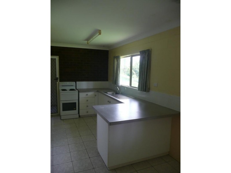 94a Kennedy Street, Bowen QLD 4805