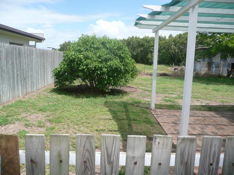 73 Horseshoe Bay Road, Bowen QLD 4805