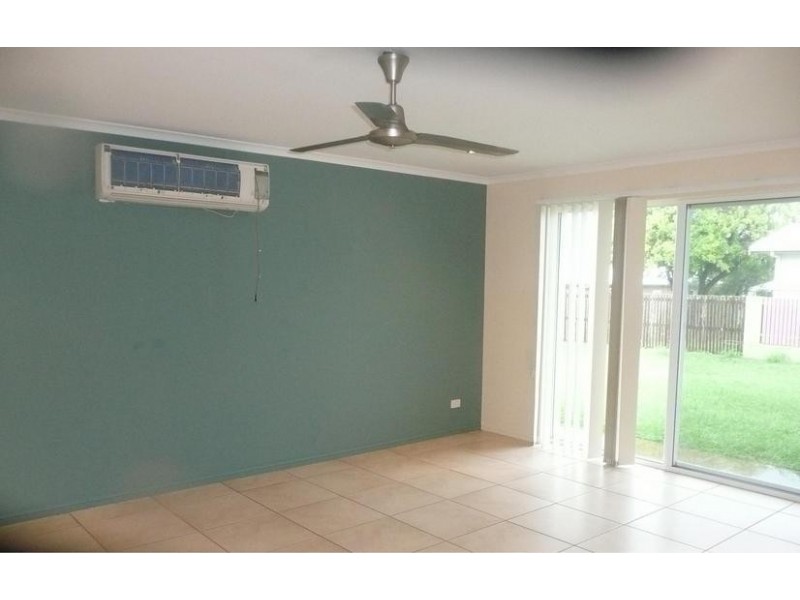4 Allan Place, Bowen QLD 4805