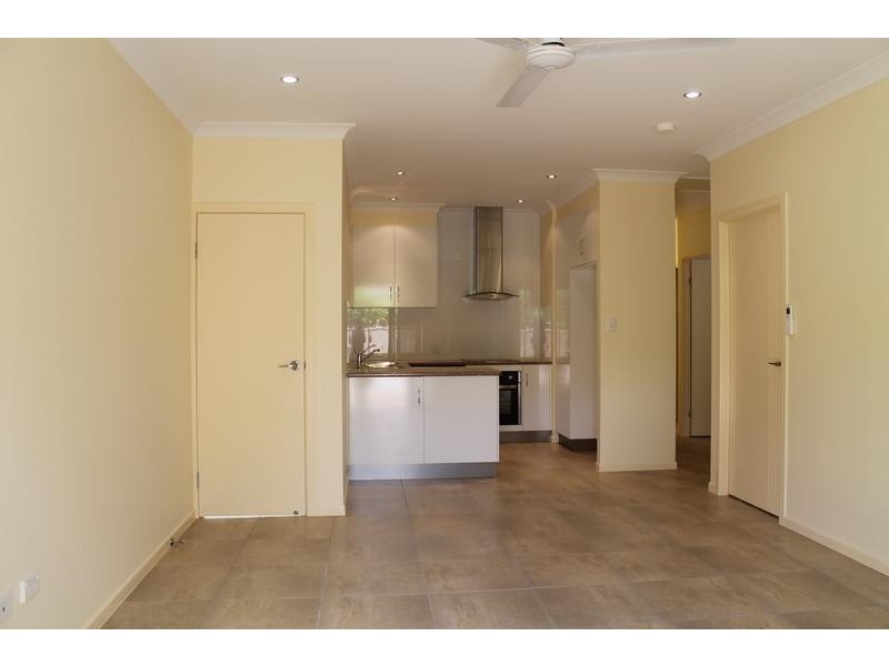 3/56 Murroona Road, Bowen QLD 4805