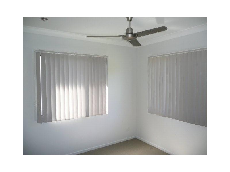 Unit 4 Belgravia Road, Bowen QLD 4805