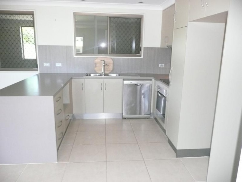 64 Gordon Street, Bowen QLD 4805