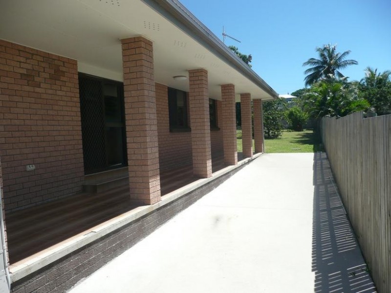 64 Gordon Street, Bowen QLD 4805