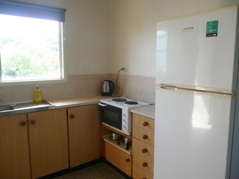 1/23 Bluewater Parade, Bowen QLD 4805