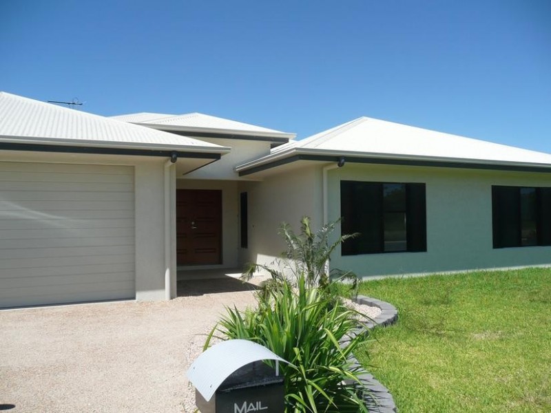 26 Scenic Drive, Bowen QLD 4805